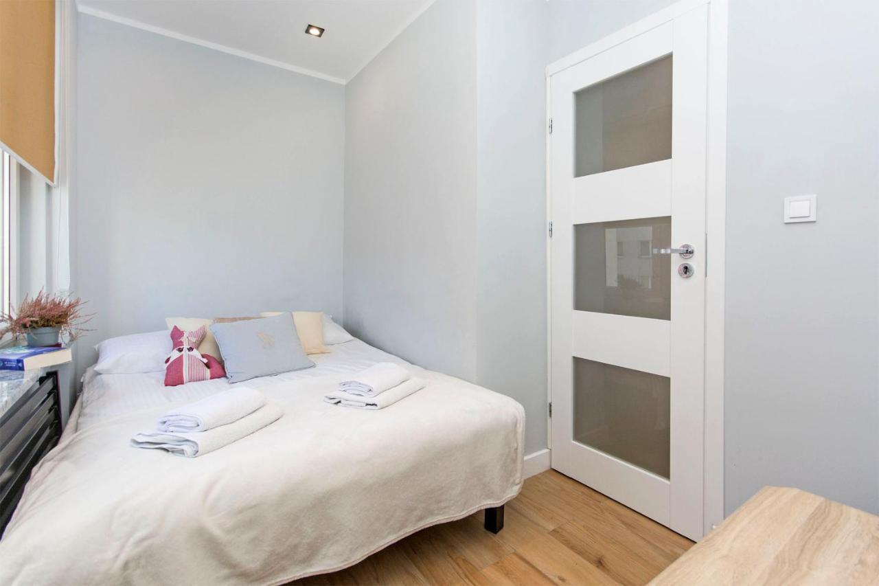 Gdynia Centrum Rentyear Apartments ภายนอก รูปภาพ